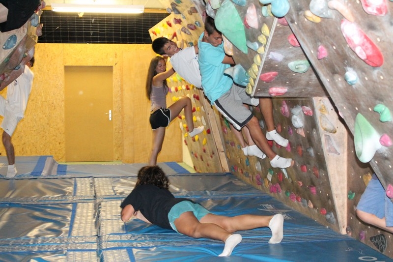 Village Camps International Summer Camp Leysin, Switzerland 2026-08-15 https://www.villagecamps.com/journals_admin/images/698-23-sports (88).jpg